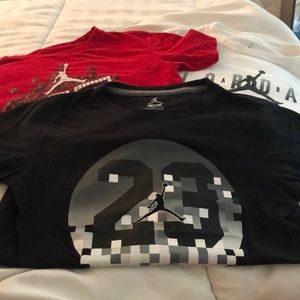Boys size M Jordan short sleeve t-shirts